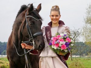 Spargelkönigin Lara Luisa Kramer